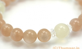 ムーンストーンのブレスレット