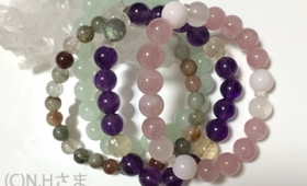 サゲニティッククォーツのブレスレット