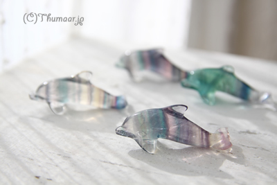 フローライトのイルカ